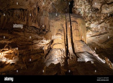 The Luray Caverns In Northern Virginia Stock Photo Alamy