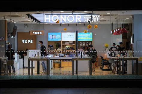 Huawei smartphone spin-off Honor said to appoint new chairman as part ...
