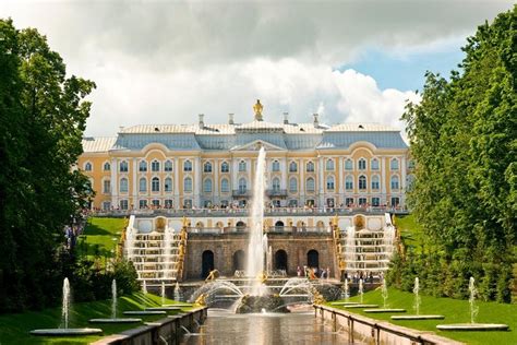 St. Petersburg to Peterhof Grand Palace Tour with Admission 2023 - St ...