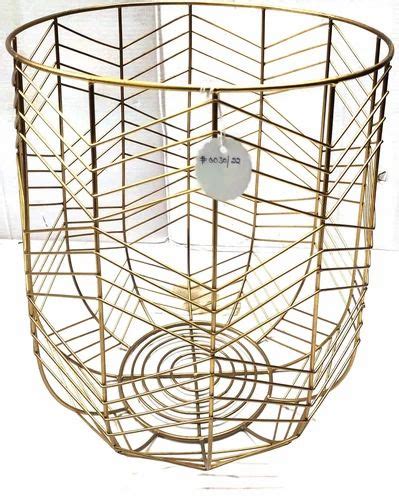 Iron G Round Golden Wire Gift Basket Size Dimension X Cm At Rs