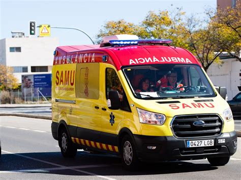 Tres Personas Heridas Tras Volcar Un Coche En La N 110 En Segovia