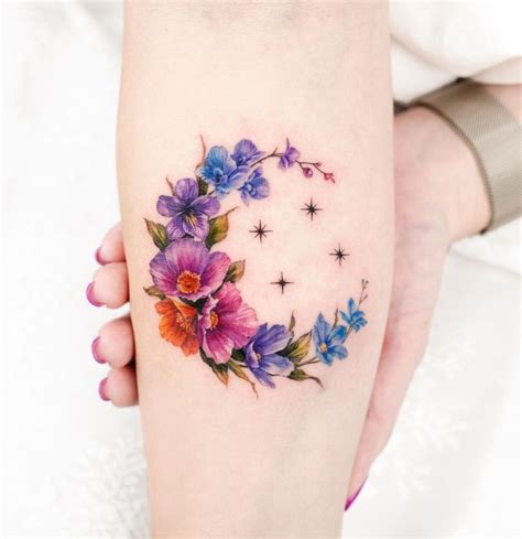 floral crescent moon tattoo @donghwa_tattoo - KickAss Things