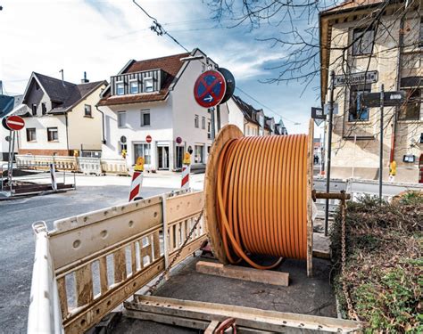 Stadtwerke Nürtingen investieren mit Glasfaser in Zukunft der