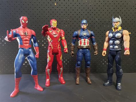 Lot Dc Avengers Talking Figurines Inc Capt America Iron Man Thor