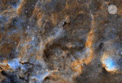 Nebulosa Del Tulipano Apod By Astronomia