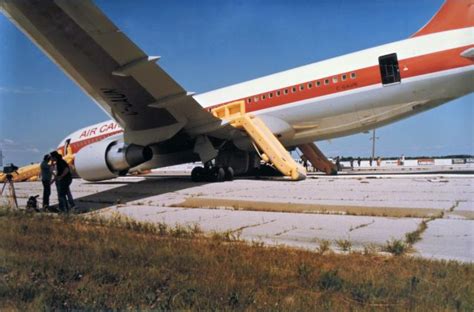 Onthisday In 1983 Air Canada Flight 143 Glided Safely To Gimli