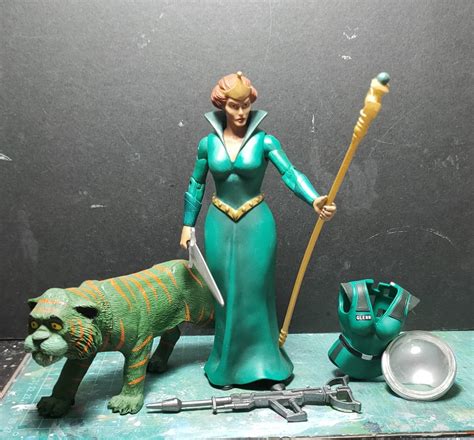 Masters Of The Universe Classic Queen Malena Gringer Hobbies Toys