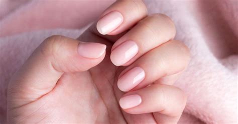 Dicas Para Manter As Unhas Fortes E Saud Veis