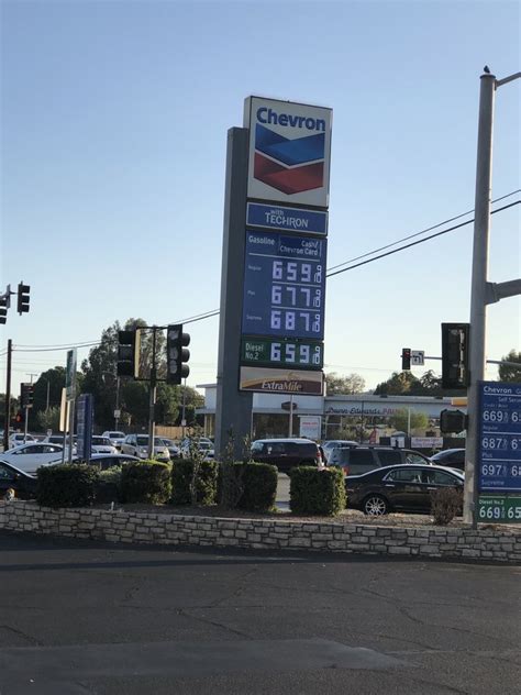 CHEVRON 2610 N Lakewood Blvd Long Beach California Gas Stations