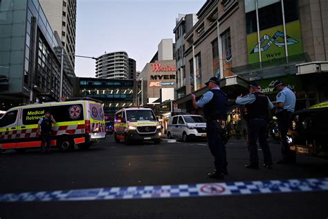 Angriff Mehrere Tote Bei Messerangriff In Australischem Einkaufszentrum