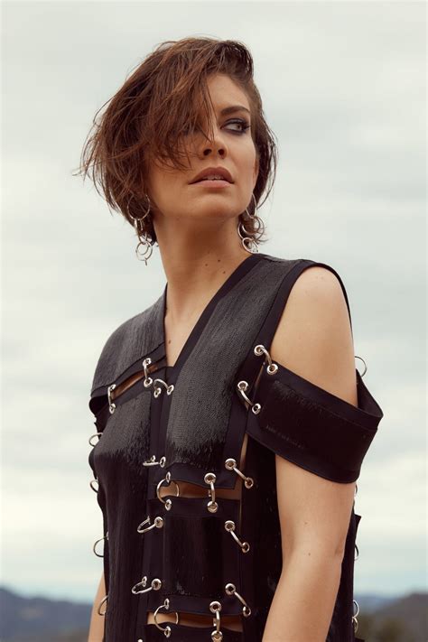 Lauren Cohan Photoshoot For Harpers Bazaar March 2017 • Celebmafia