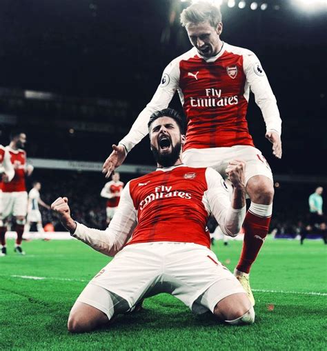 Olivier Giroud And Nacho Monreal AFC COYG Gooners Gunners