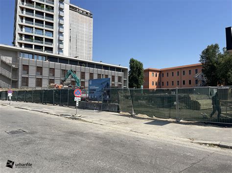 Milano Vigentino Cantieri In Via Balduccio Da Pisa Agosto 2024