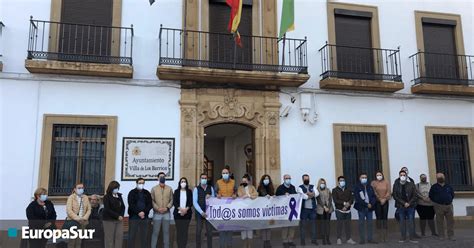 El Pleno de Los Barrios muestra su rechazo unánime a la violencia de género