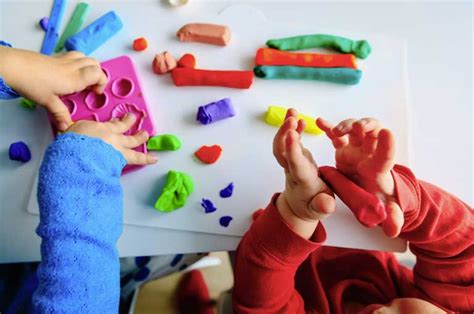 Quest ce quon peut apprendre grâce à la pate à modeler mamanplus ma