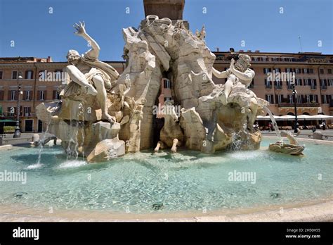 Fountain Of The Four Rivers Piazza Navona Rome Italy Stock Photo Alamy