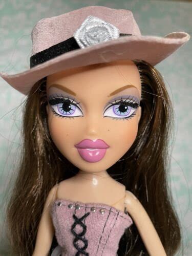 Dana On Twitter Front Facing Bratz Are Terrifying