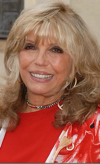 Nancy Sinatra Height Age Bio Weight Body Measurements Net Worth