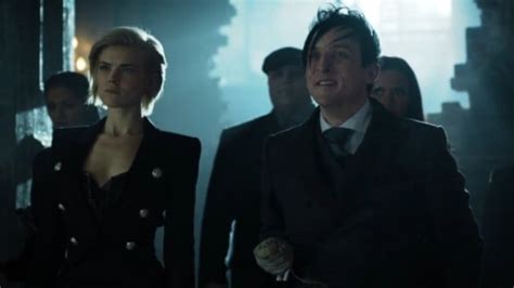 Penguin Will Kill Major Character In Final Season Of ‘Gotham’ - Heroic ...