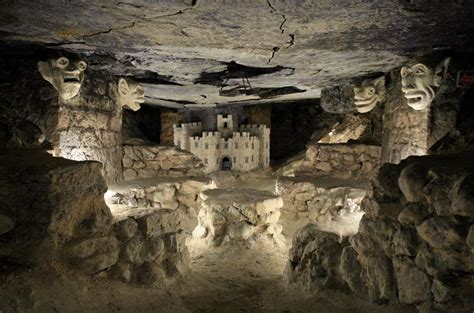 Une Visite In Dite Dans Les Catacombes Patrimoine M Connu Des