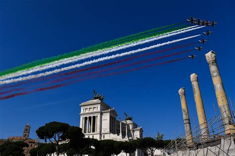 Giugno Festa Della Repubblica Italiana Mattarella Libert