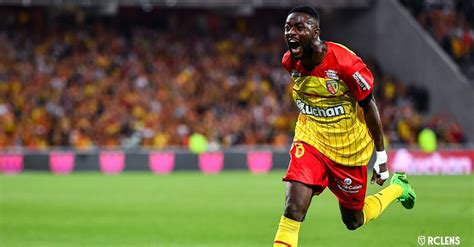 Mercato Lens Une Signature Inattendue