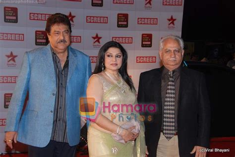 Ramesh Sippy Kiran Juneja At 17th Annual Star Screen Awards 2011 On