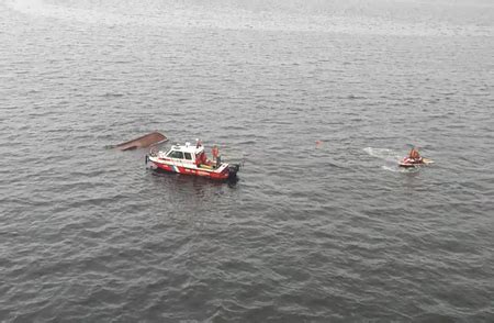 Mais dois corpos são encontrados em naufrágio no Rio de Janeiro Folha PE