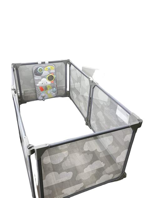 Skip Hop Playview Expandable Enclosure