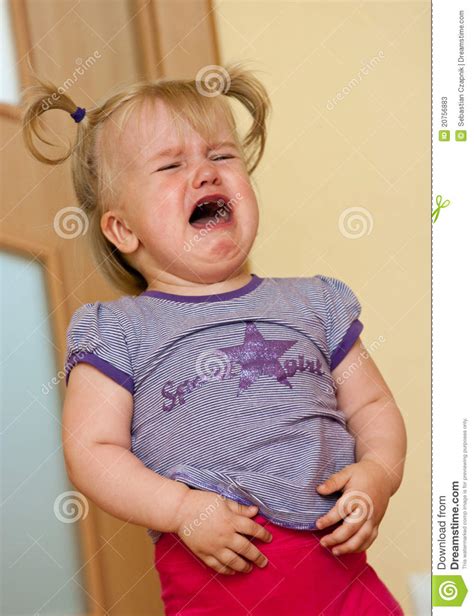 Pleurer De Petite Fille Image Stock Image Du Explosion 20756883