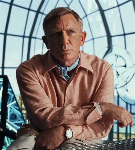 Omega Seamaster 1948 Daniel Craig Glass Onion A Knives Out Mystery