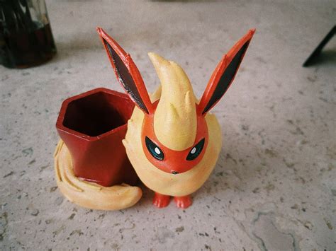 Archivo Stl Pokemon Flareon Eevee Macetamodelo Imprimible En D Para