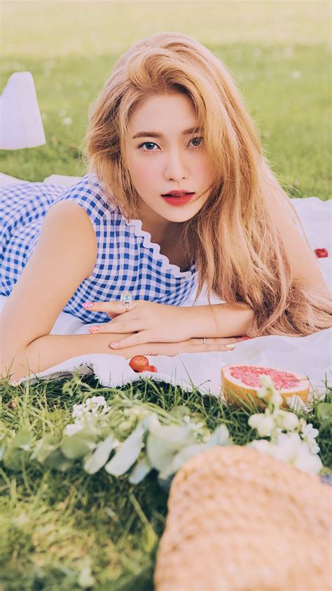 332356 Yeri Red Velvet The Reve Festival 8K HD Rare Gallery HD