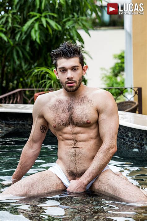 Ben Batemanr Pornstar Gay Desnudo Empalmado Y Videos Gratis Porno