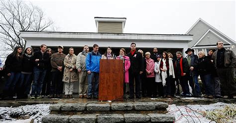 Newtown recuerda a niños asesinados en la escuela Sandy Hook