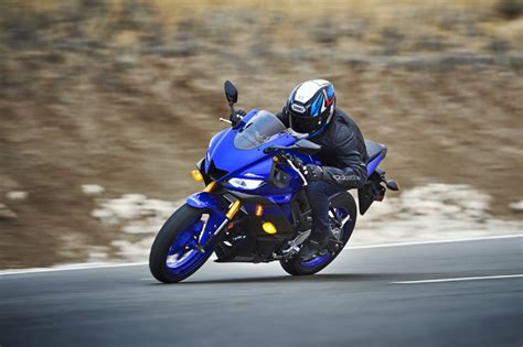 2019 Yamaha Yzf R3 First Look Cycle News