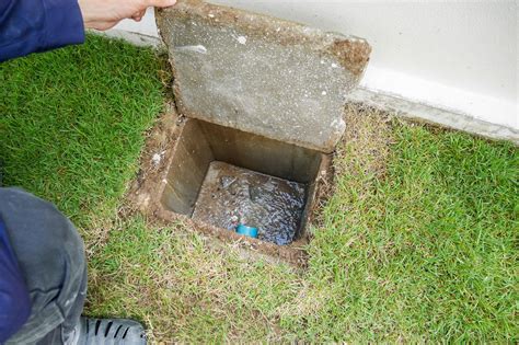 5 Warning Signs You Need Professional Drain Cleaning Services