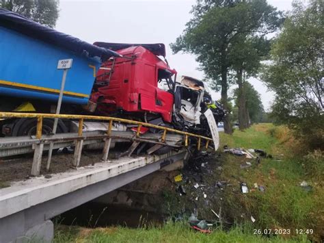 Wypadek Na DK 71 Pod Zgierzem