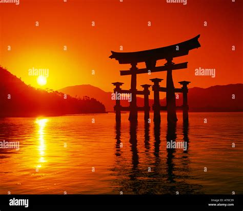 O Torii Gate Itsukushima Shrine Miyajima Japan Stock Photo Alamy