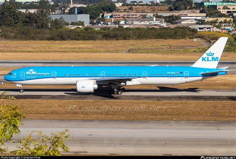 PH BVG KLM Royal Dutch Airlines Boeing 777 306ER Photo By Emerson Pires