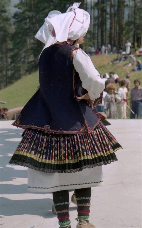 Pin by Emurina Dimitrova on Severina | Bulgarian clothing, Traditional ...