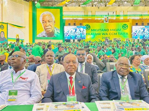 Mpla Presente No Congresso Do Chama Cha Mapinduzi Da TanzÂnia Mpla