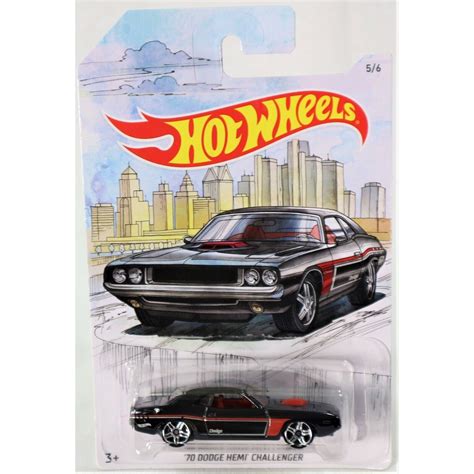 Masinuta Metalica Hot Wheels Dodge Hemi Challenger Colectia Muscle Mania Negru