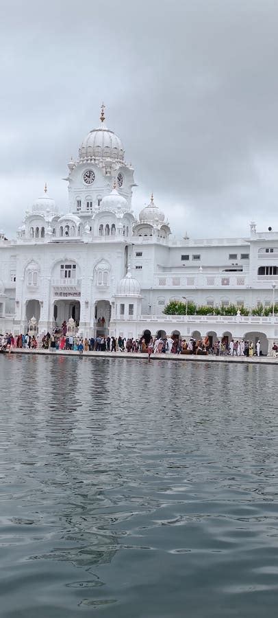 Golden Temple Entrance with Sarovar View. Stock Photo - Image of river ...