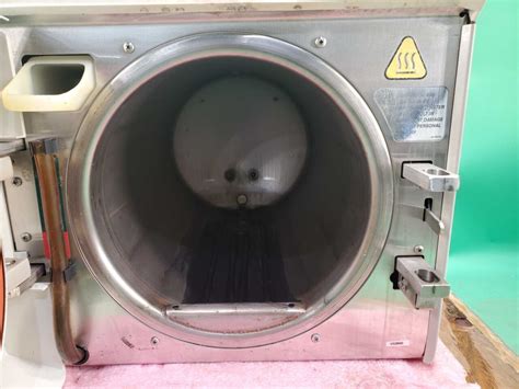 Used MIDMARK Ritter M11 020 Ultraclave Autoclave Steam Sterilizer For