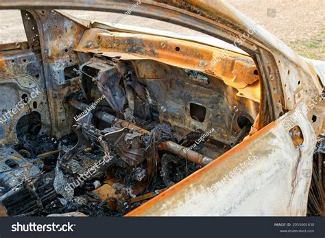 10,640 Burnt out car Images, Stock Photos & Vectors | Shutterstock