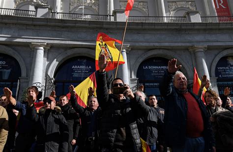 El Gobierno Pide Vídeos Para Abrir Expedientes Sancionadores Por Las