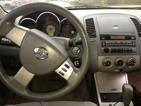 2005 Nissan altima interior dimensions