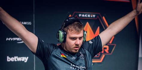 Primeiro dia imprevisível no FACEIT Major London 2018 SiteCS