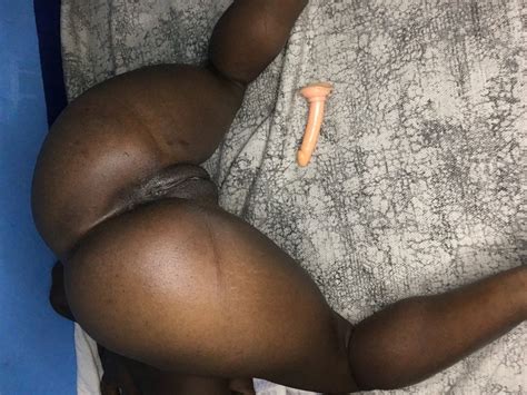 Crazybitch Gebruikt Een Dildo Op Haar Poesje XHamster